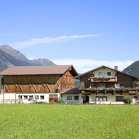 Vila Ferienbauernhof Wendlshof Längenfeld Exteriér fotografie