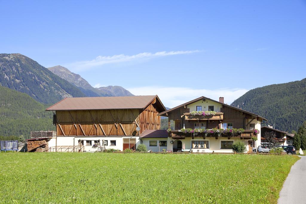 Vila Ferienbauernhof Wendlshof Längenfeld Exteriér fotografie